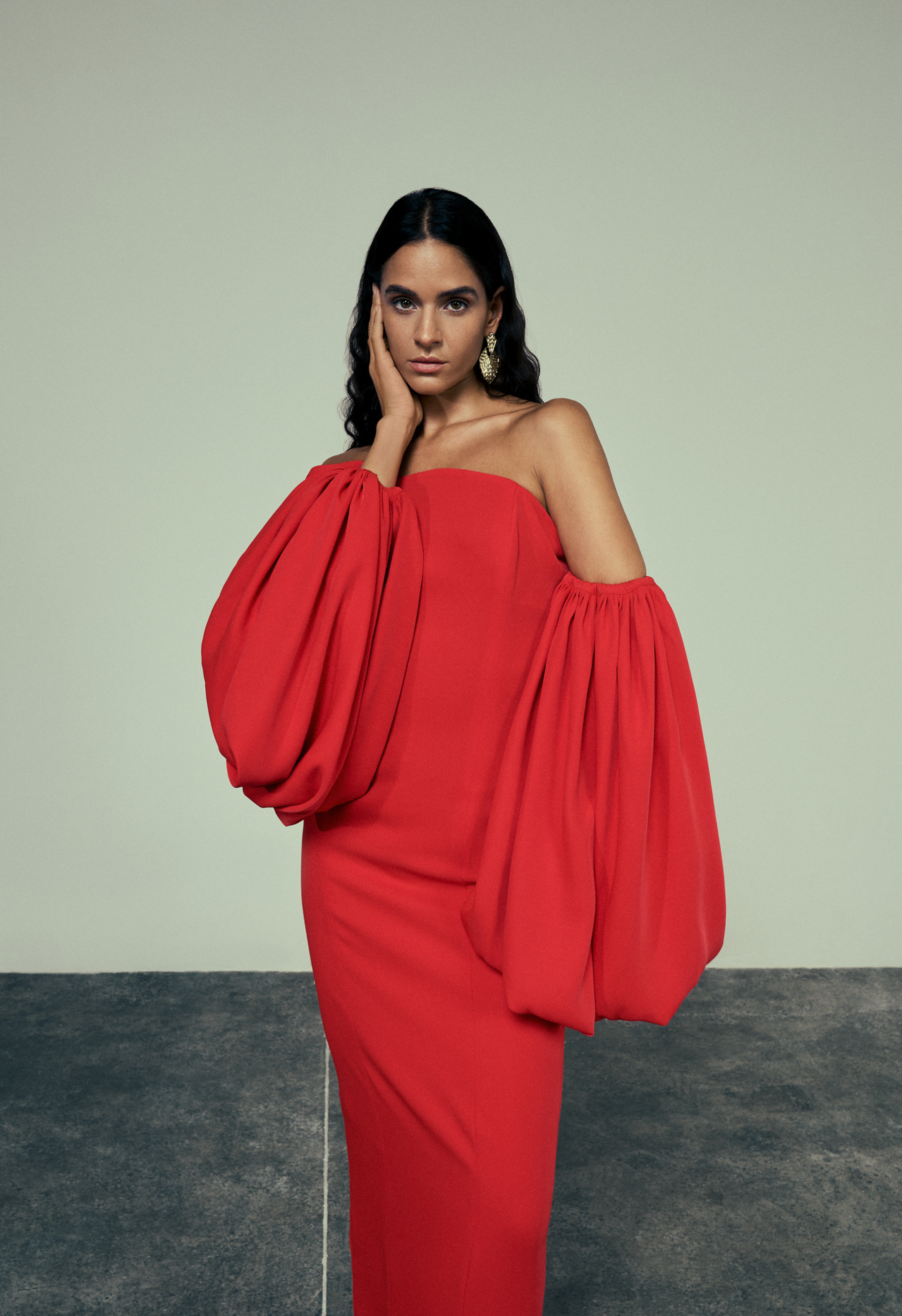 Red gown with puff sleeve