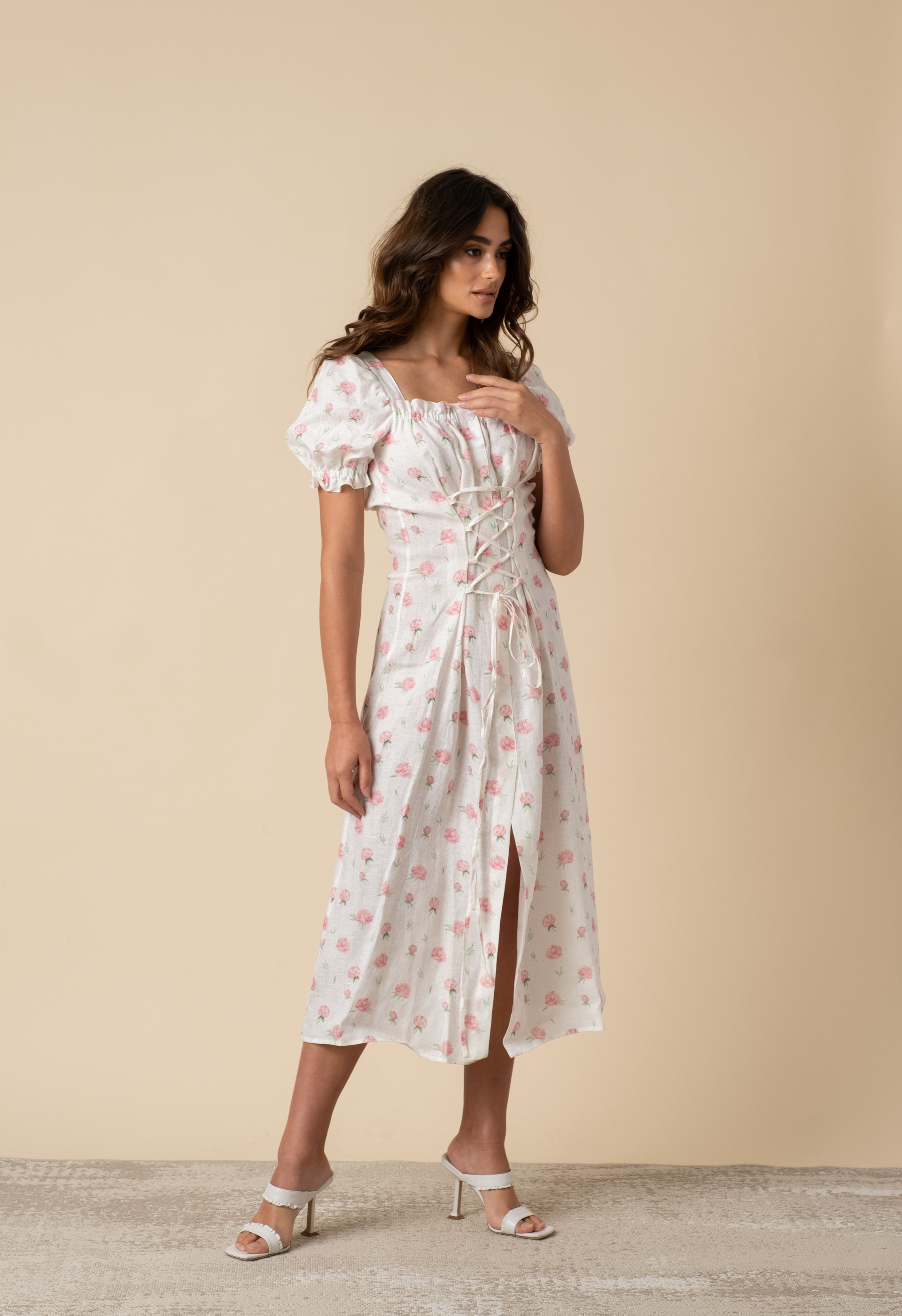 Marquise Linen Dress in Roses